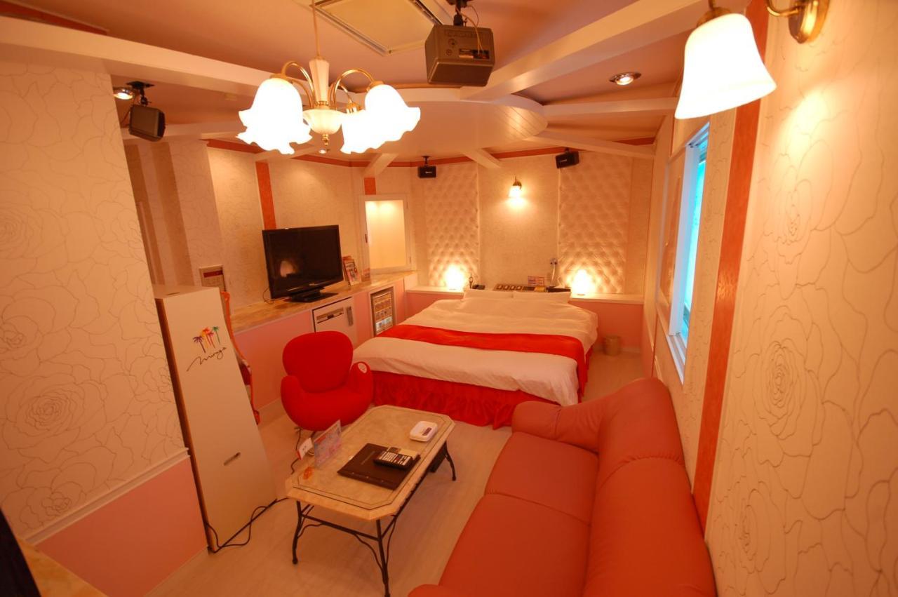 รักโรงแรม Aine Adult Only *
